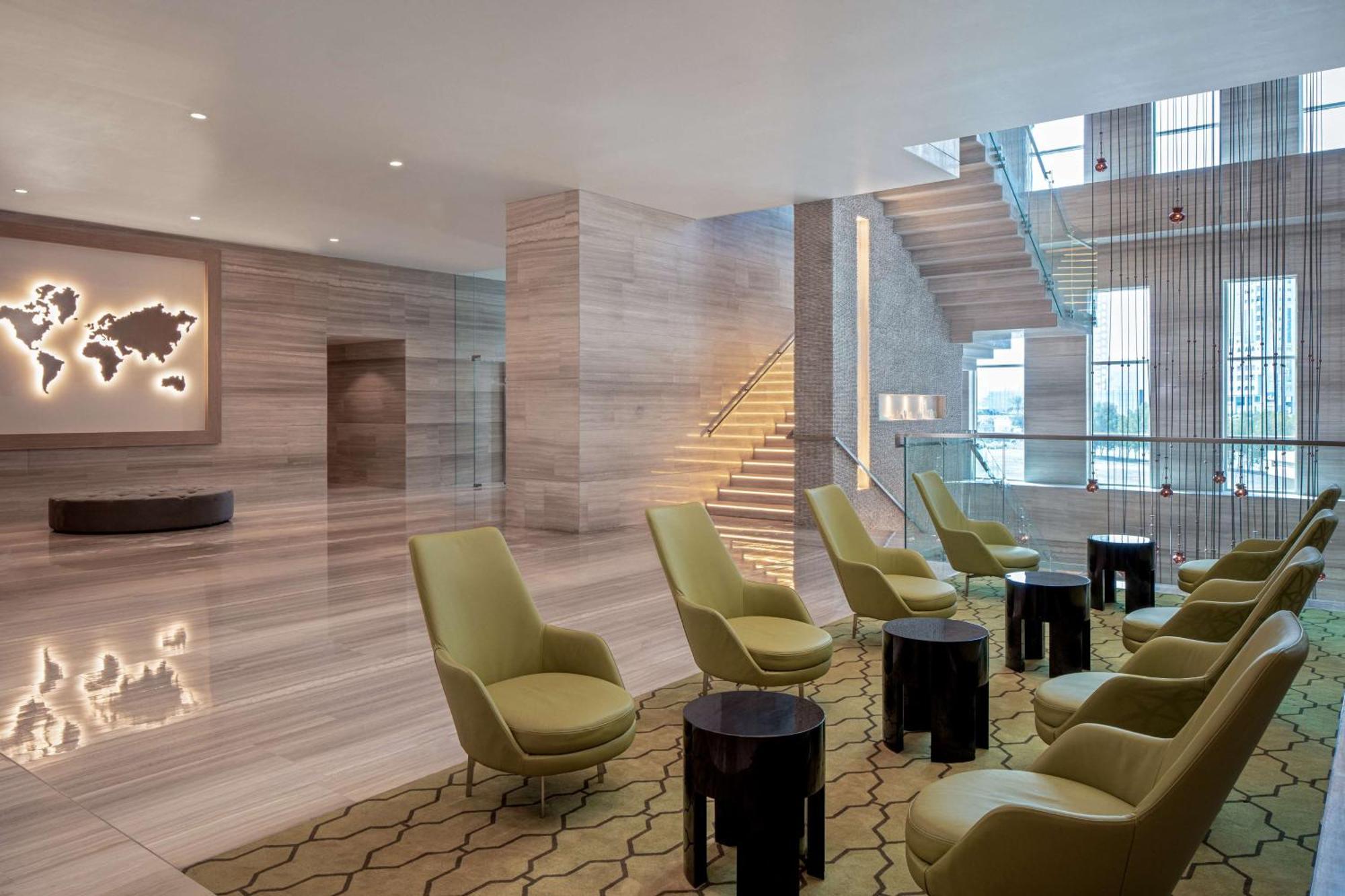 Doubletree By Hilton Fujairah City Dış mekan fotoğraf The lobby of the hotel