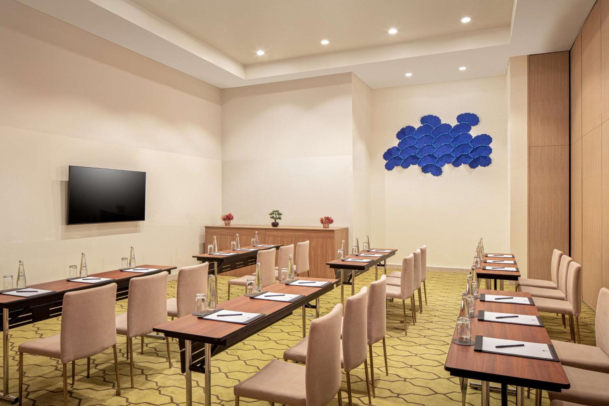 Doubletree By Hilton Fujairah City Dış mekan fotoğraf Meeting room